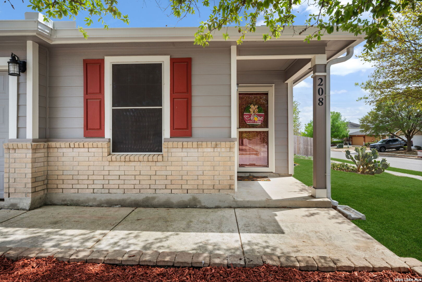 208 Passerina Selma TX 78154