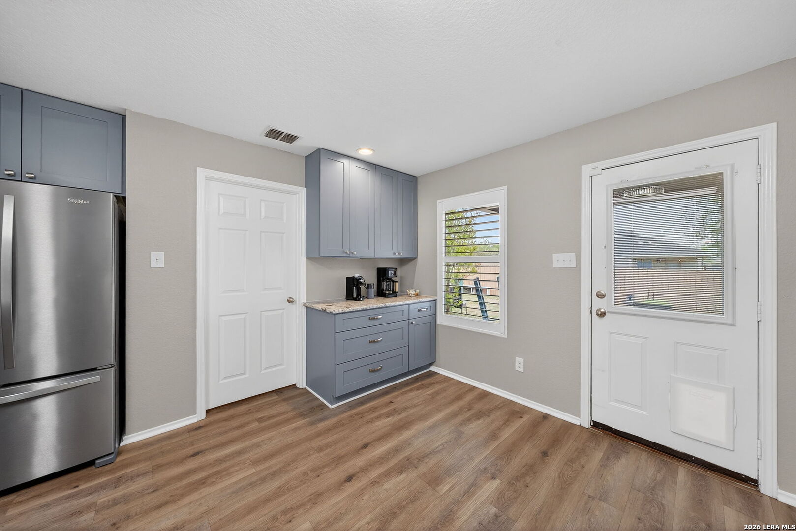 208 Passerina Selma TX 78154