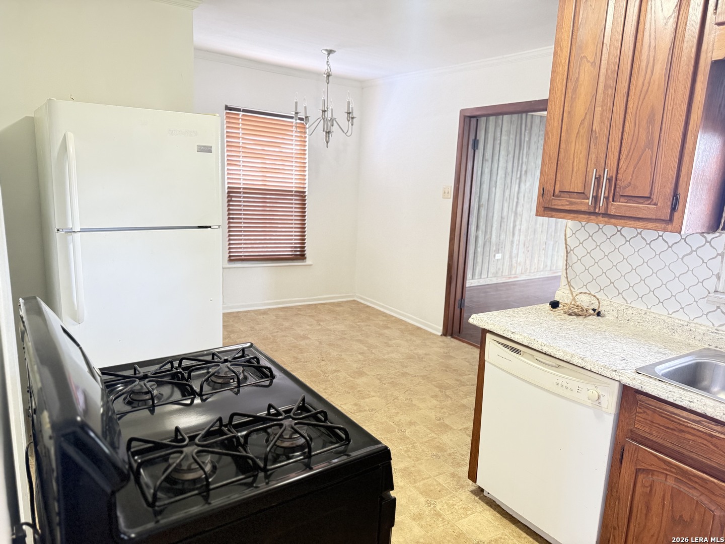 1311 W Rosewood Avenue San Antonio TX 78201