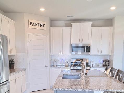 5307 Kody Creek San Antonio TX 78263