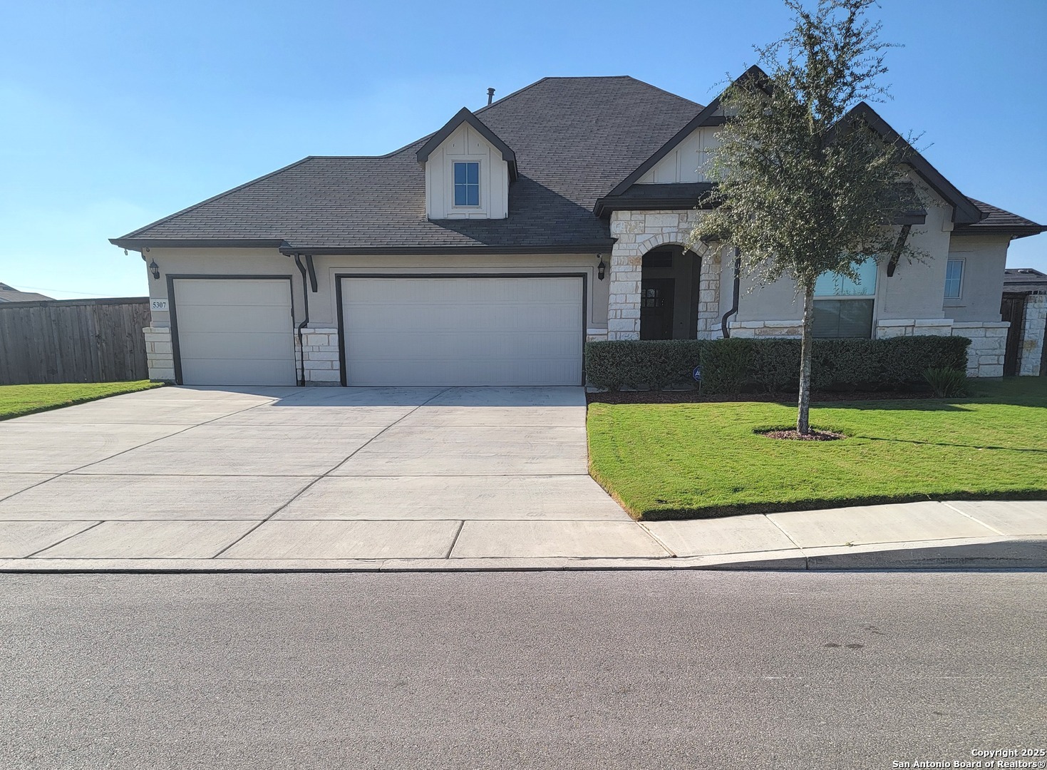 5307 Kody Creek San Antonio TX 78263