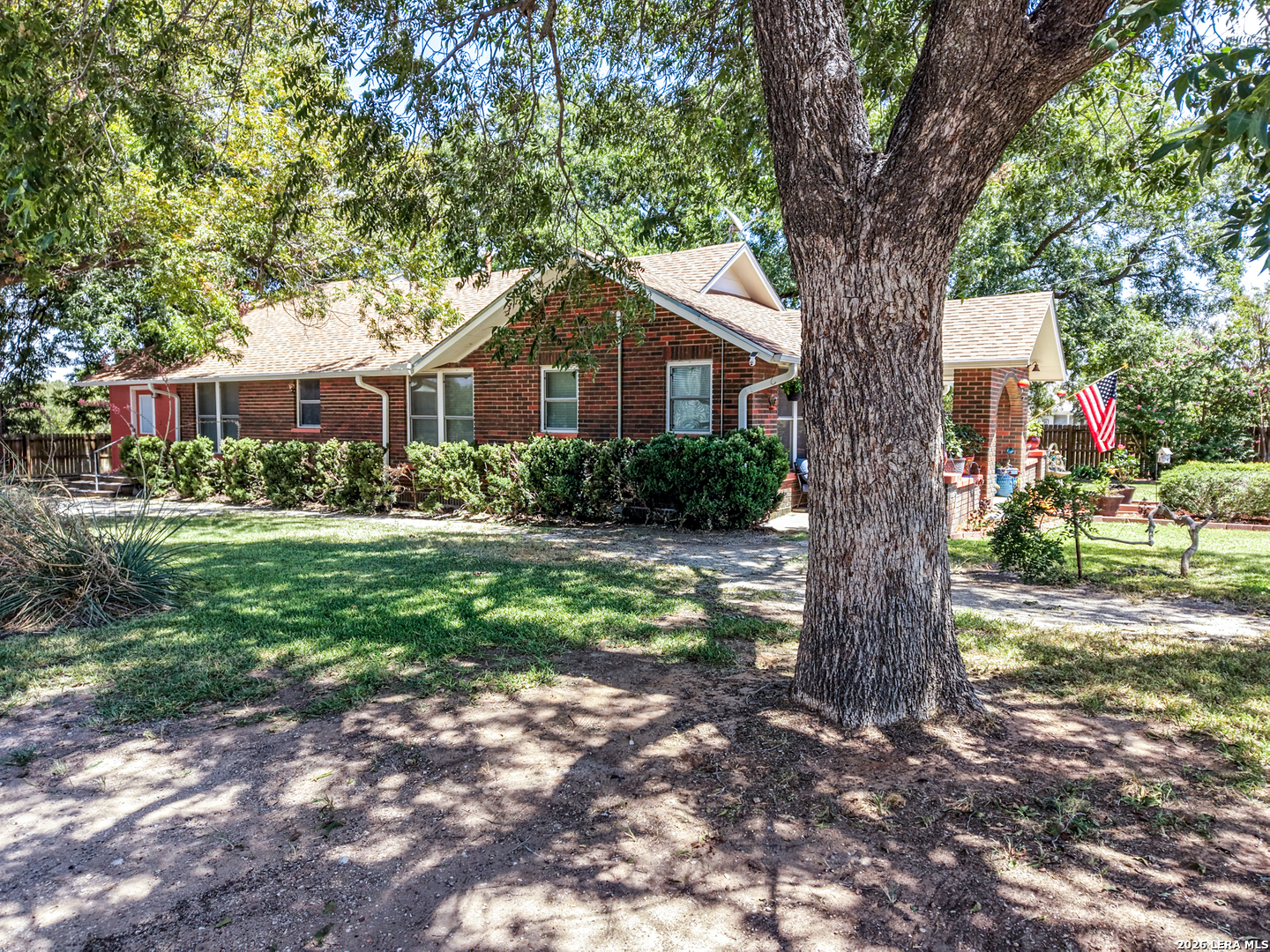509 E Almante Avenue De Leon TX 76444