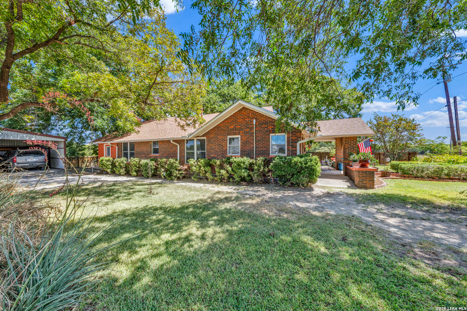 509 E Almante Avenue De Leon TX 76444