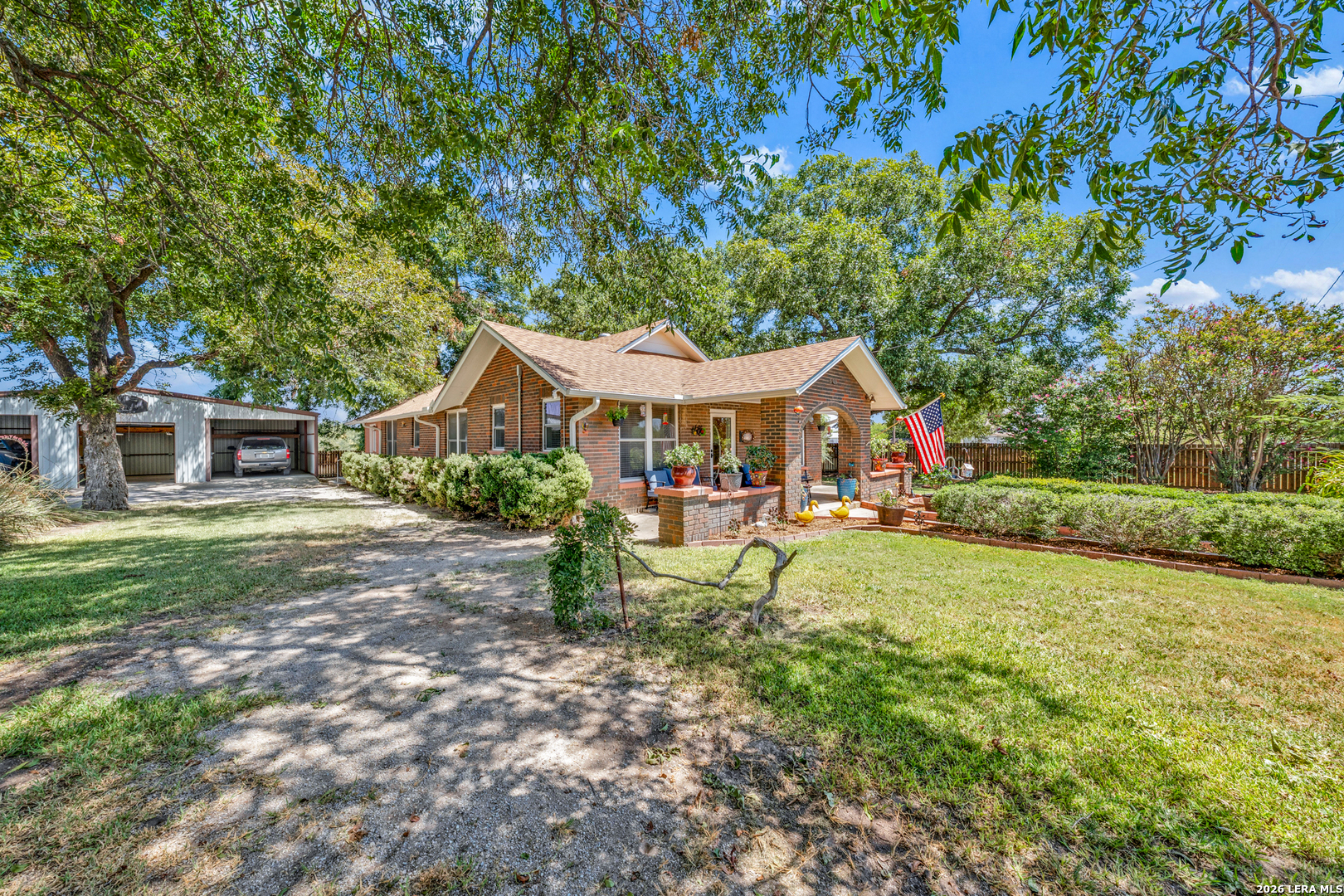 509 E Almante Avenue De Leon TX 76444