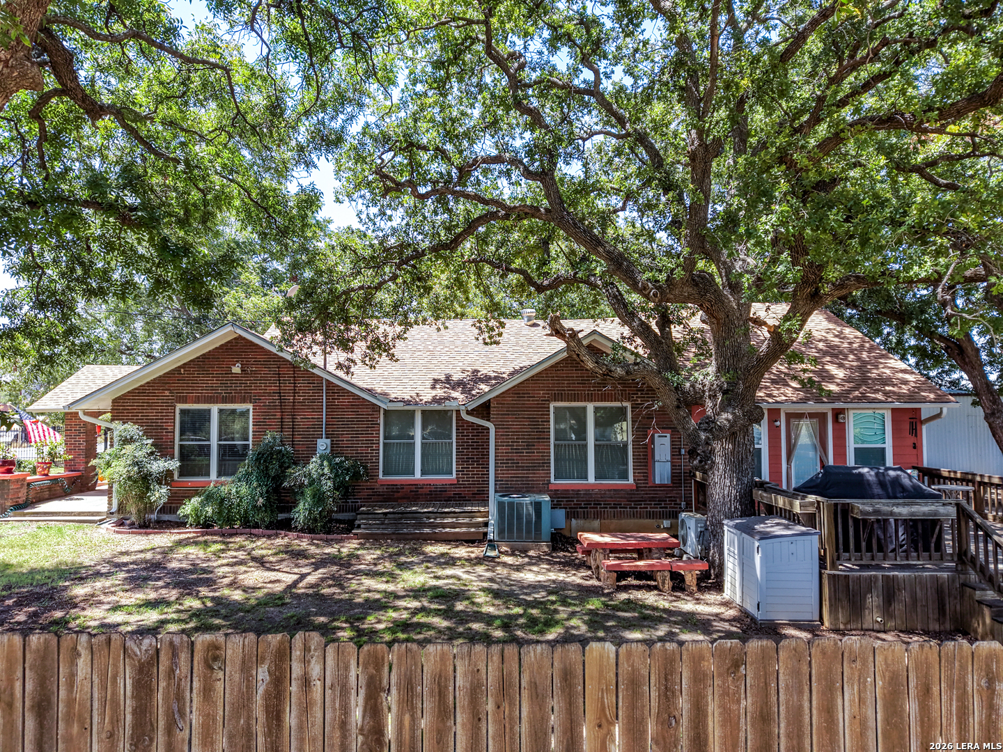 509 E Almante Avenue De Leon TX 76444