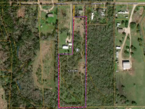 284 County Road 6715 Natalia TX 78059