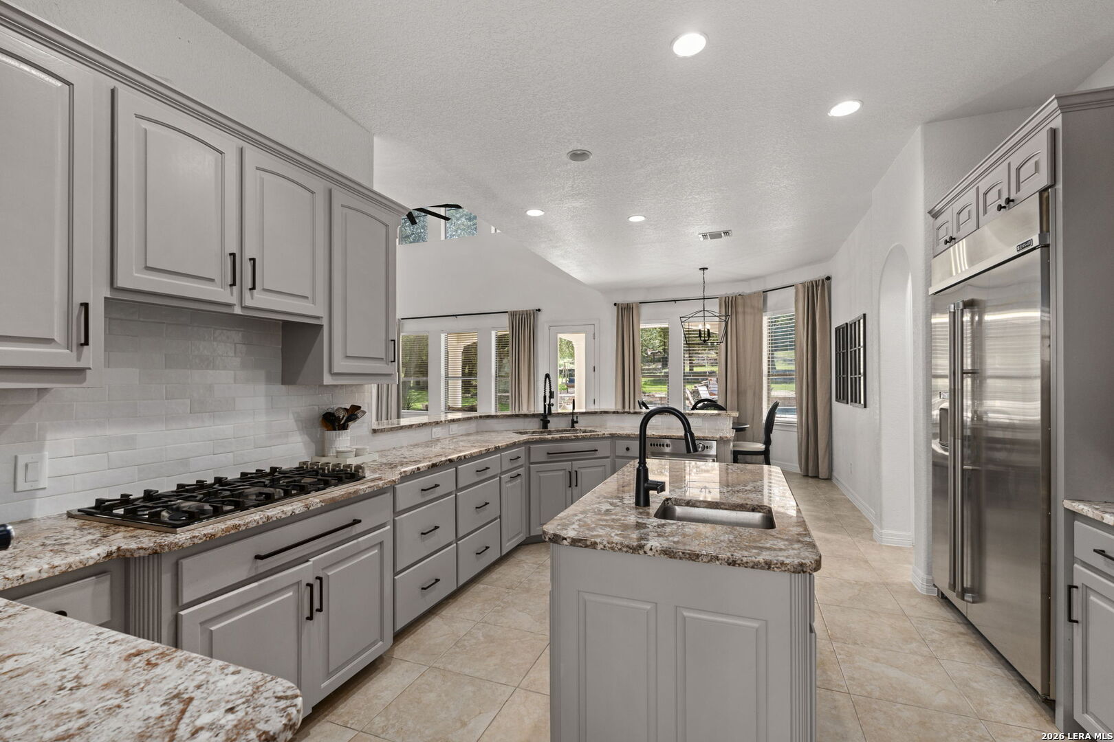 9314 Schoolhouse Road San Antonio TX 78255