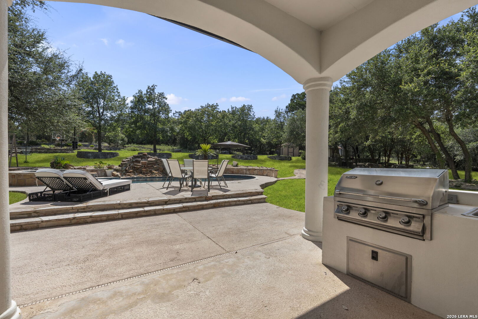9314 Schoolhouse Road San Antonio TX 78255