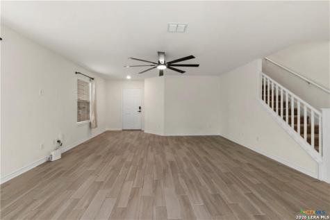 581 Lost Pond New Braunfels TX 78130