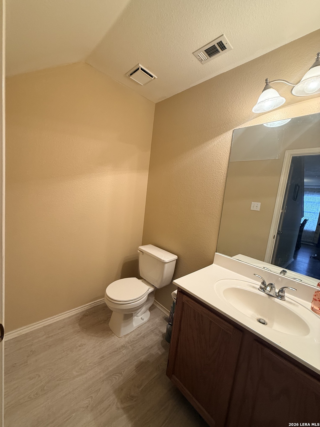 10526 Springwood Square Universal City TX 78148