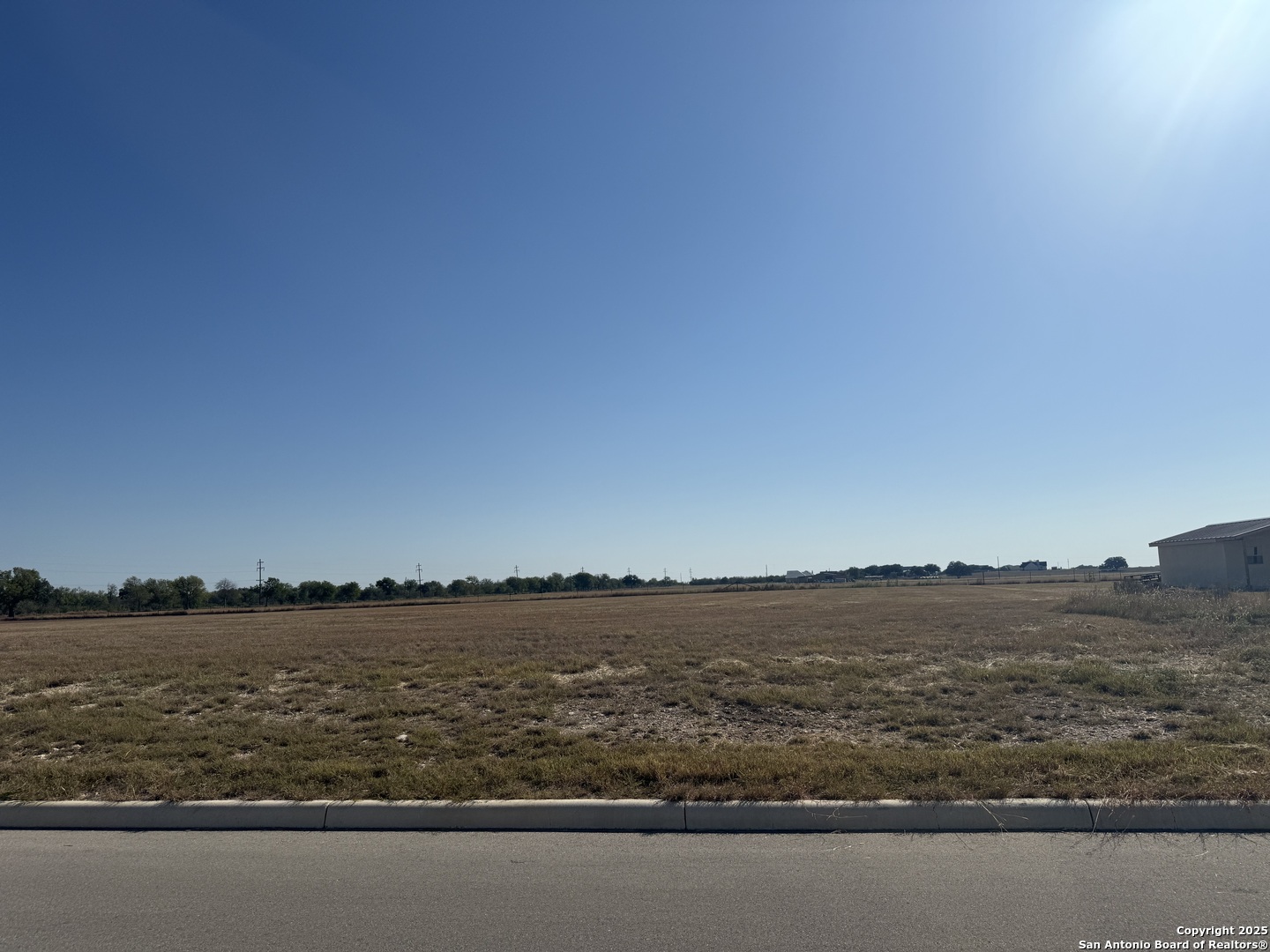 213 Reed Way Castroville TX 78009