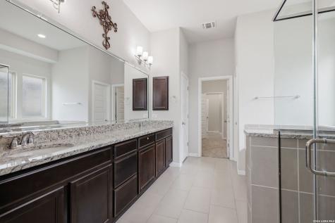 2107 Cullum Park San Antonio TX 78253