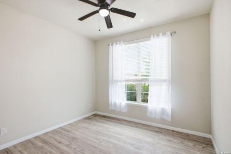 2107 Cullum Park San Antonio TX 78253