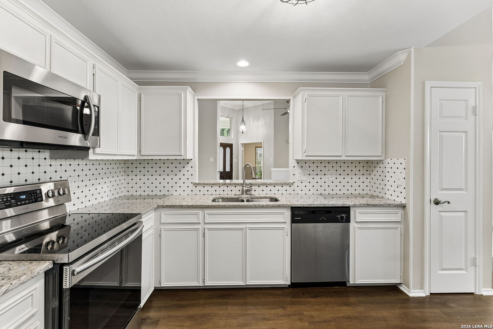 16806 Brookwood San Antonio TX 78248