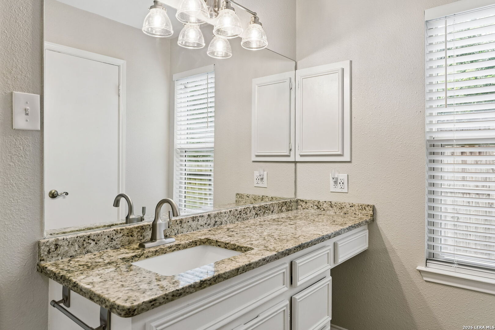 16806 Brookwood San Antonio TX 78248