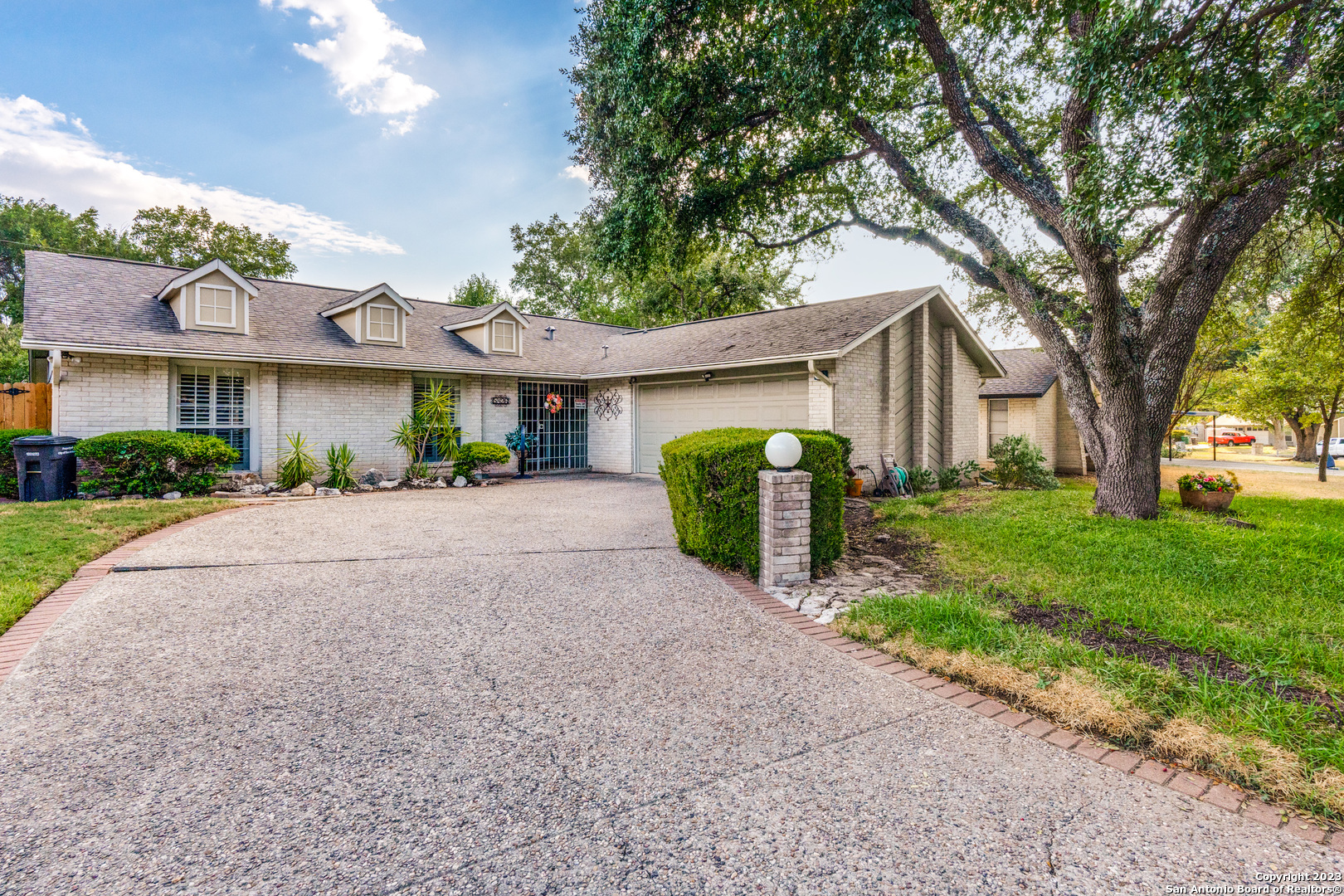 5426 Gary Cooper Street San Antonio TX 78240