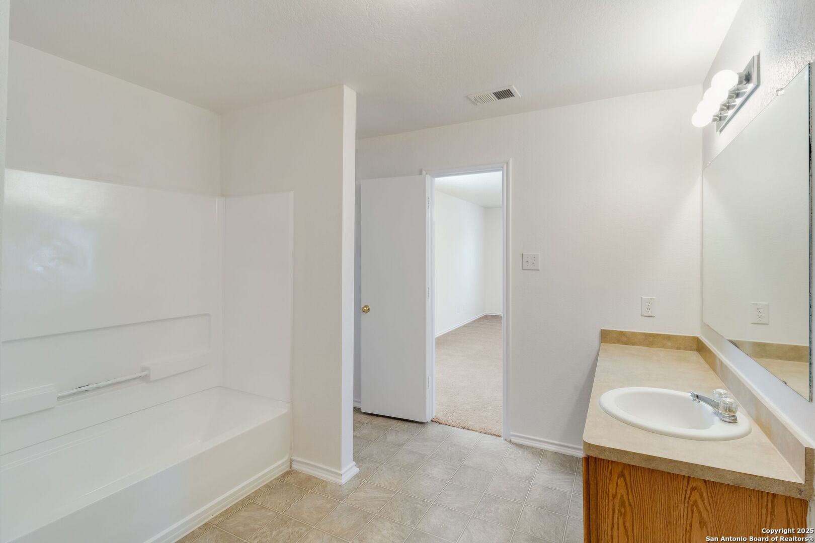 9423 Maraval Creek San Antonio TX 78245