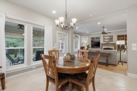 787 Mission Trail New Braunfels TX 78130