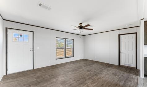 2853 Fm 1333 Poteet TX 78065