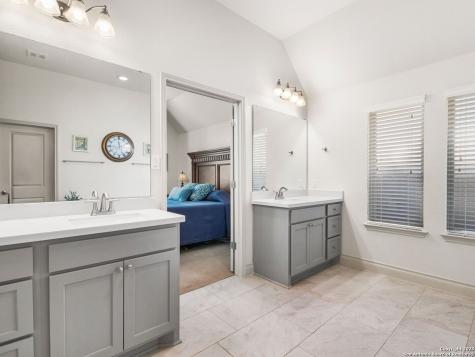 9700 Innes Place Boerne TX 78006