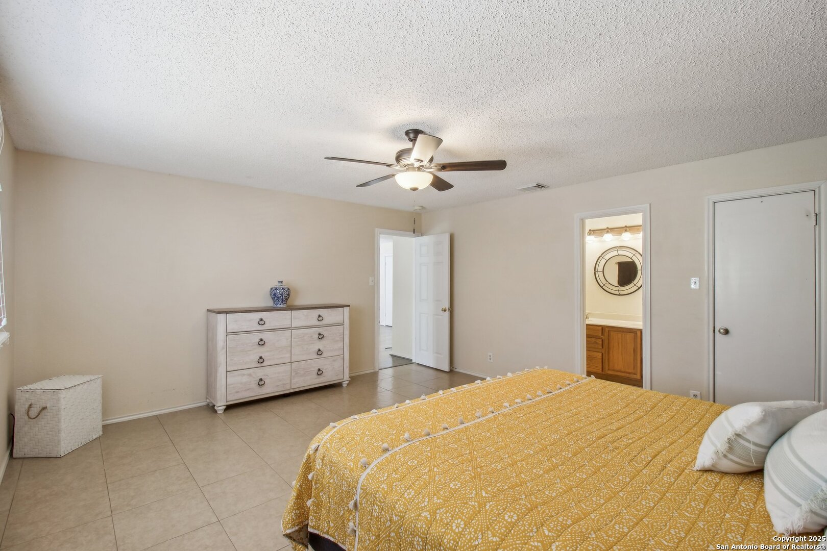 4825 Sunlit Well San Antonio TX 78247