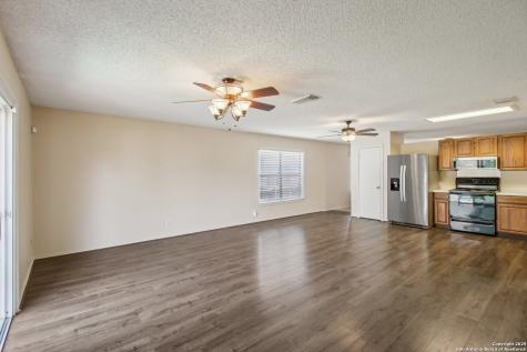 4825 Sunlit Well San Antonio TX 78247