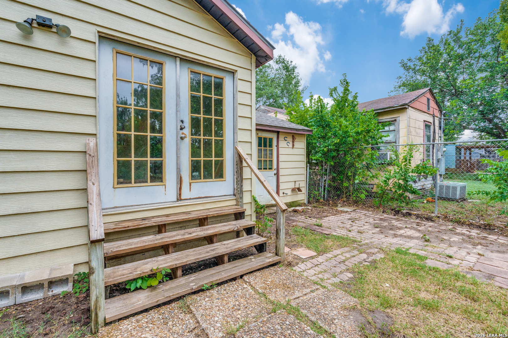 607 Wright Avenue Schertz TX 78154