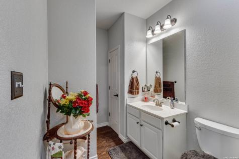 676 River Chase New Braunfels TX 78132