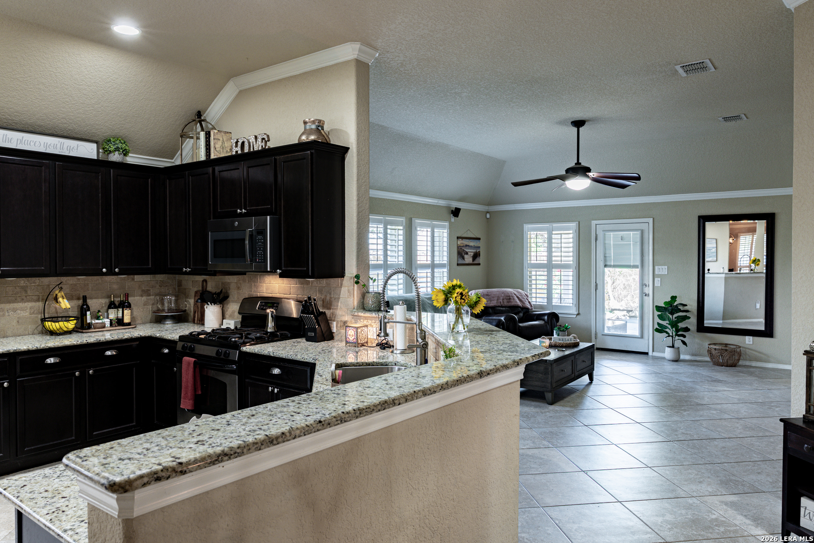 14427 High Plains San Antonio TX 78254