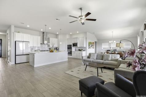 914 Fort Ringgold San Antonio TX 78245