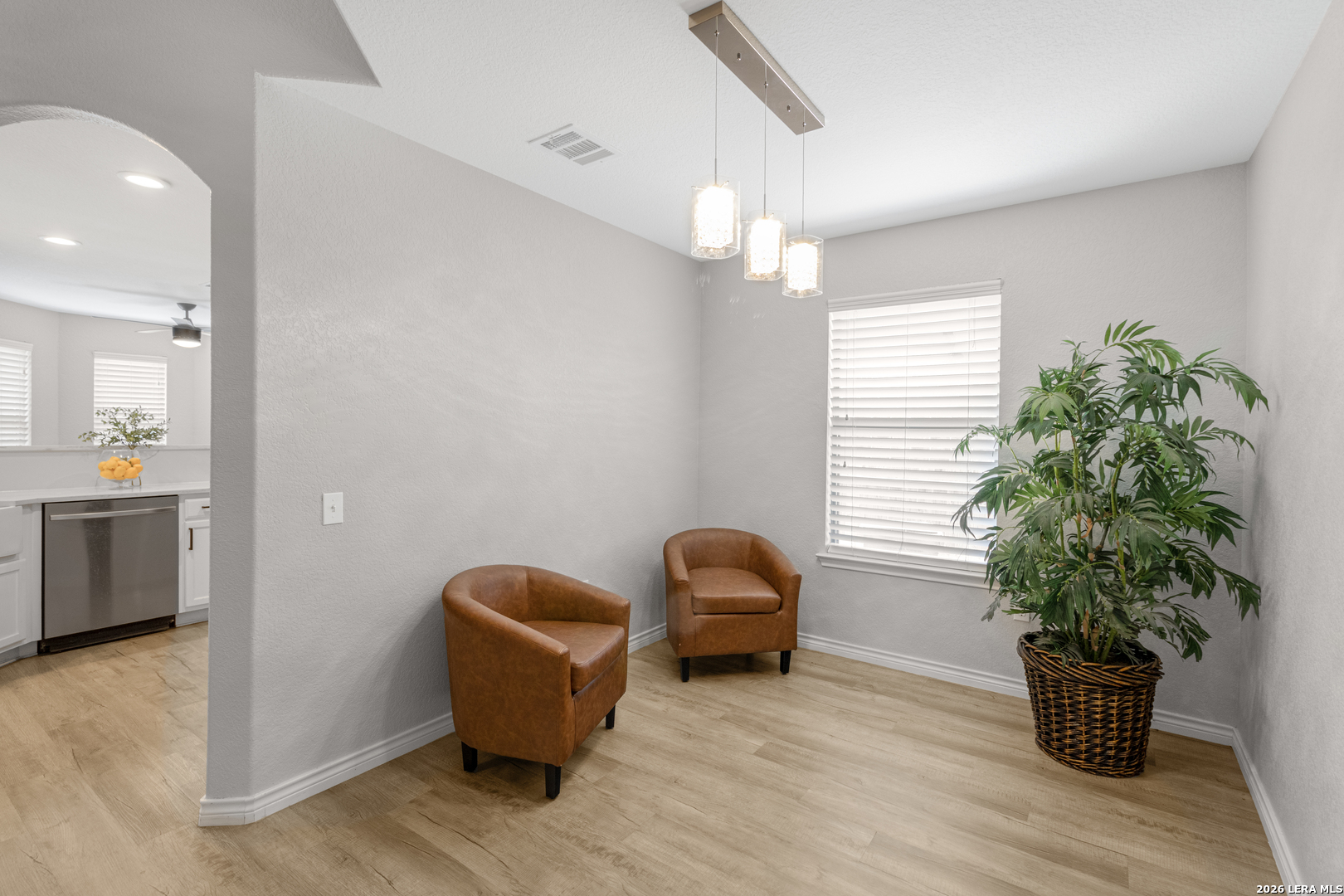 6838 Sabine Pass San Antonio TX 78242