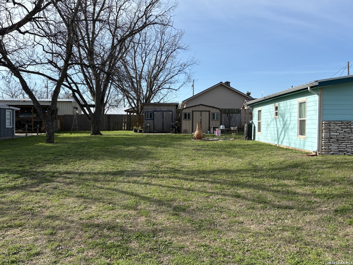 216 Post Oak Tow TX 78672