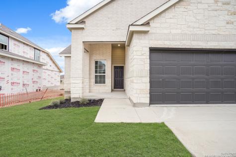162 Hunters Camp San Antonio TX 78245