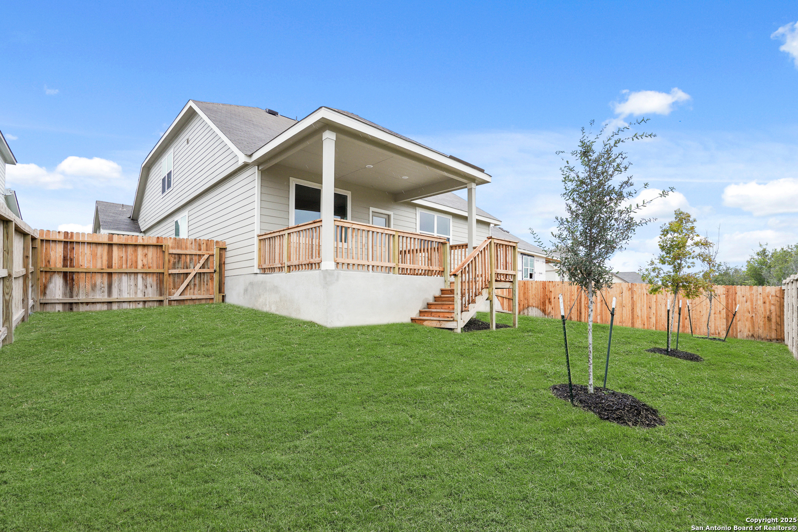 162 Hunters Camp San Antonio TX 78245
