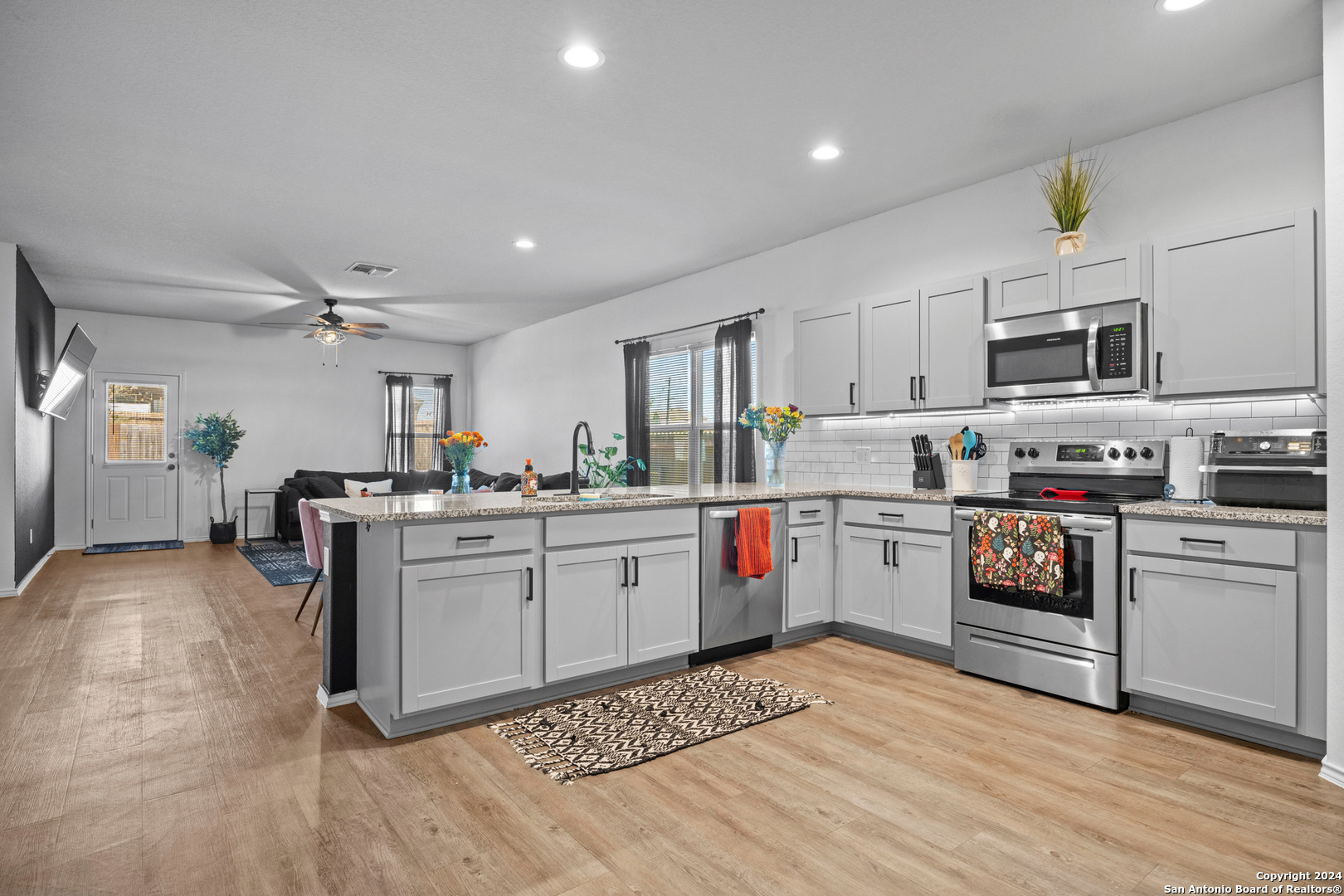 3311 Marshy Oak San Antonio TX 78223