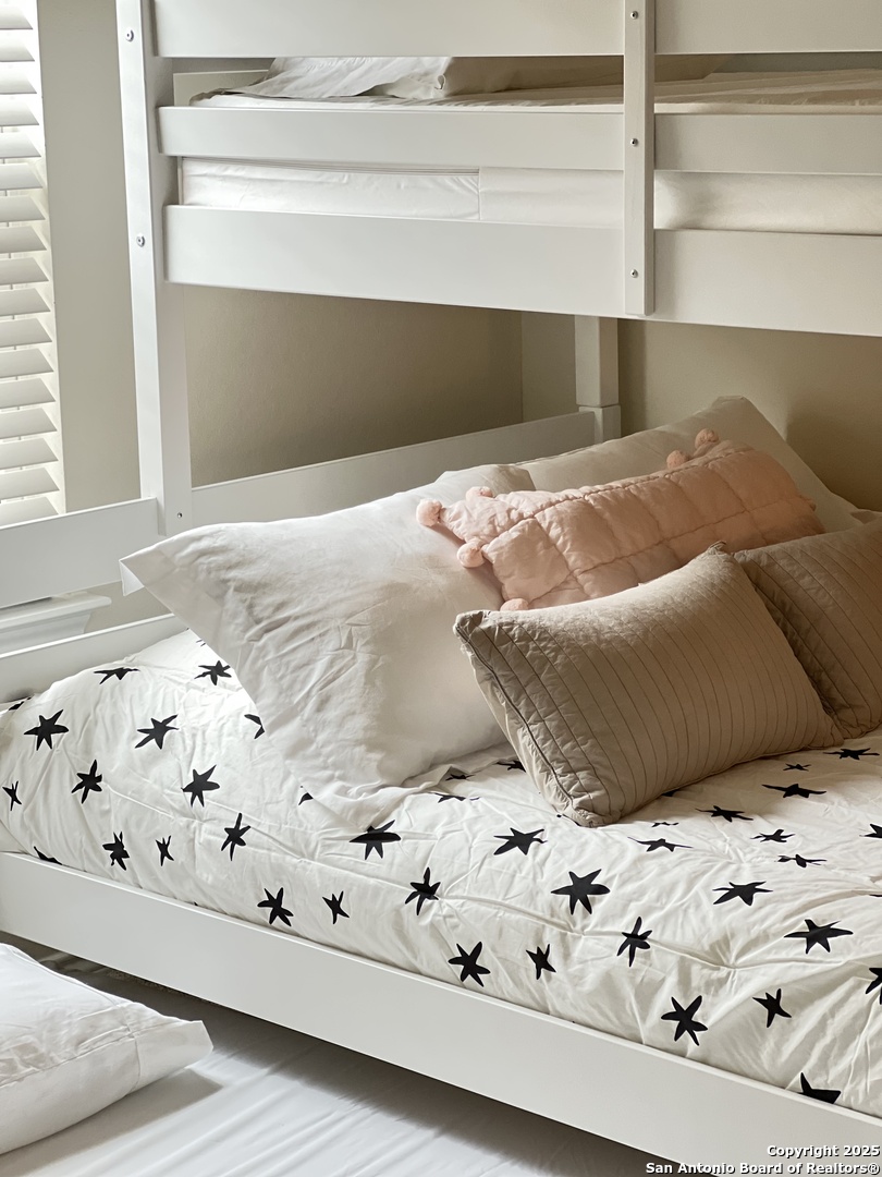 7822 Ponderosa Pine Boerne TX 78015