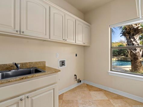 21218 Harvest Hills San Antonio TX 78258