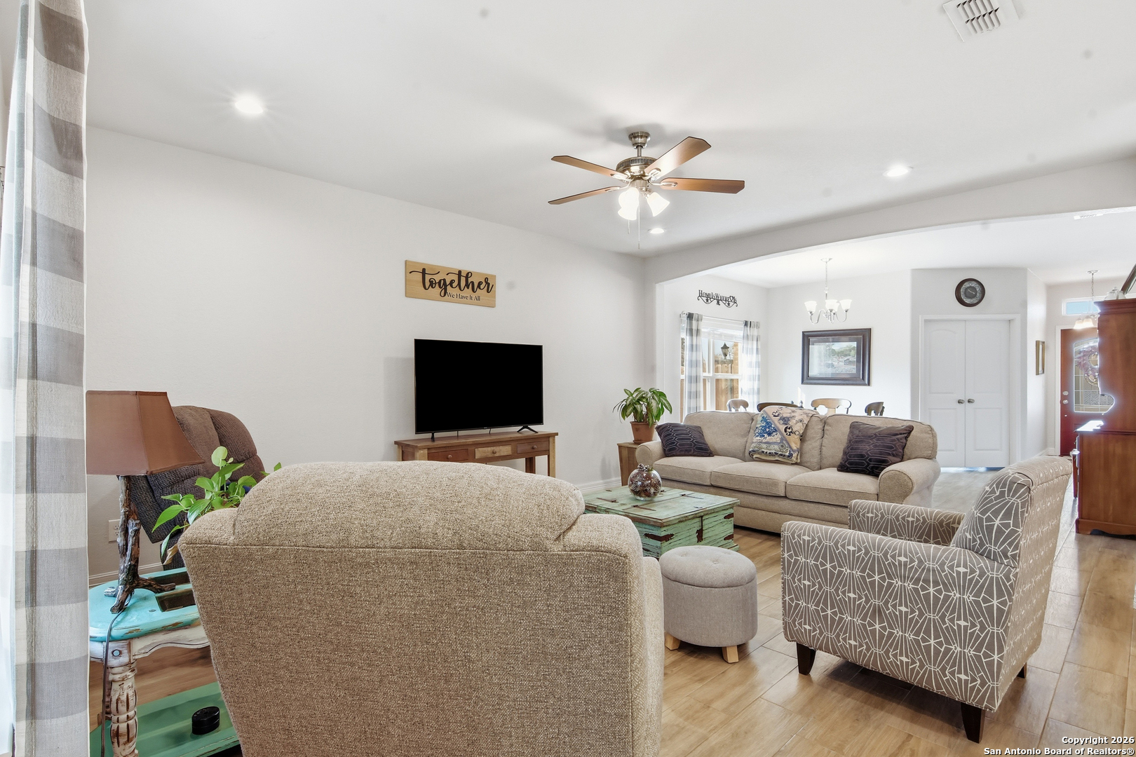 101 N Sutton Uvalde TX 78801