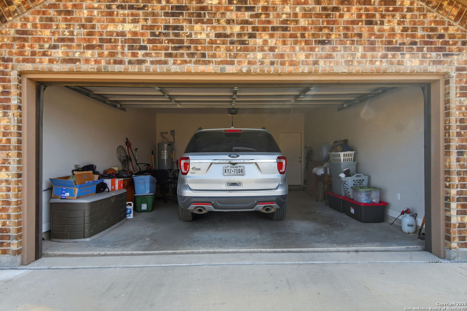 101 N Sutton Uvalde TX 78801