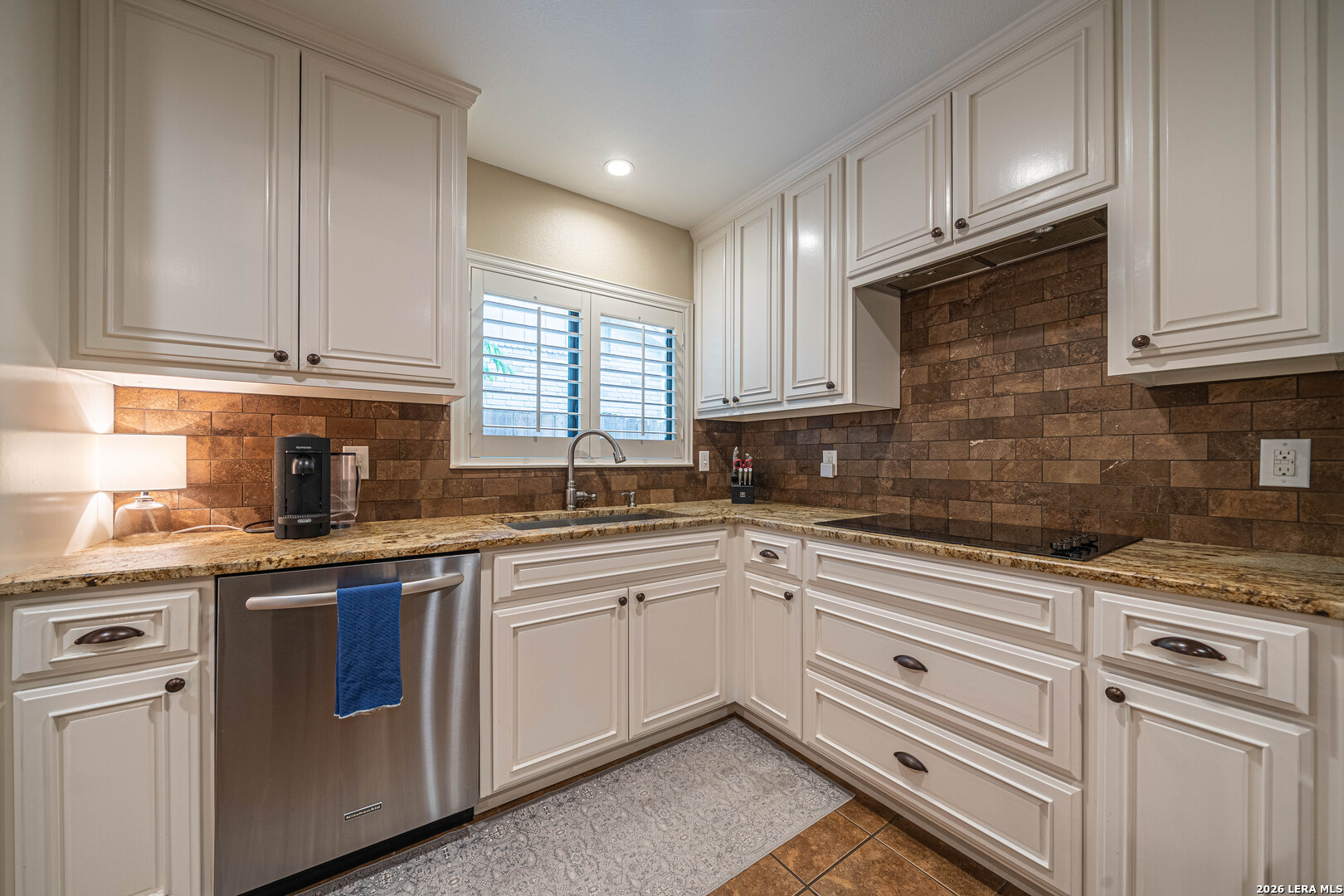 8542 Odyssey Drive Universal City TX 78148