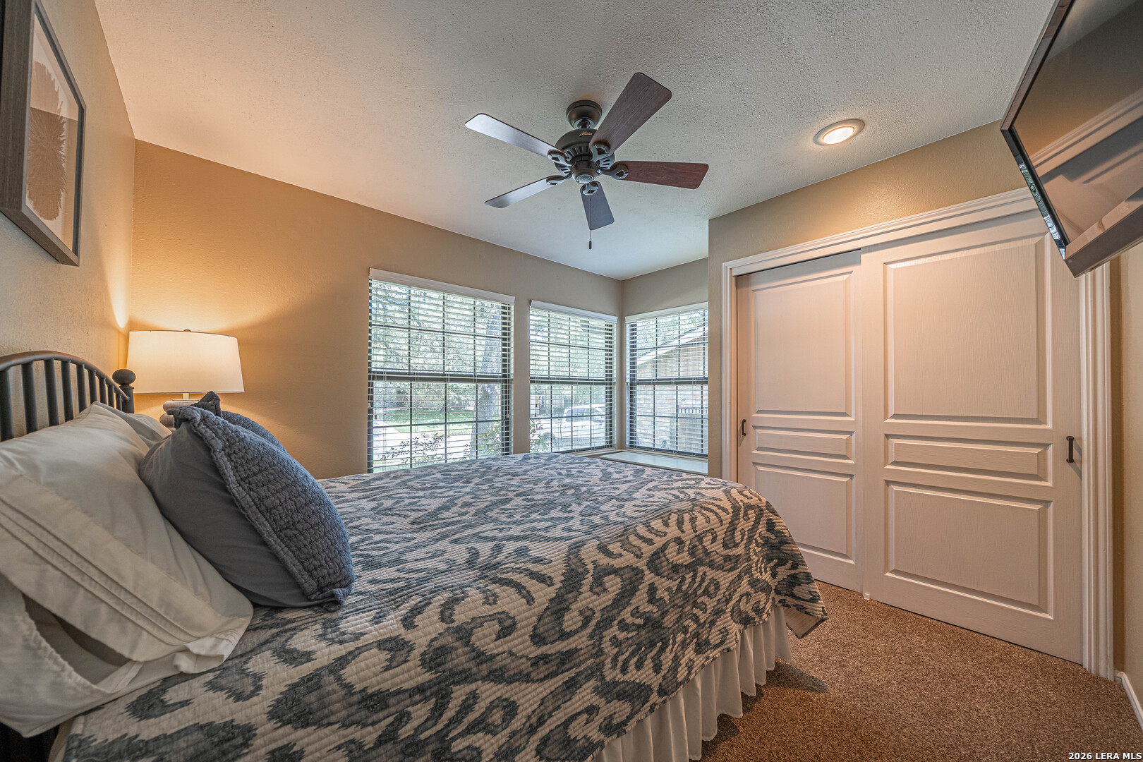 8542 Odyssey Drive Universal City TX 78148