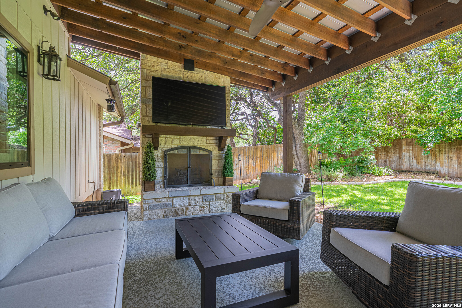 8542 Odyssey Drive Universal City TX 78148