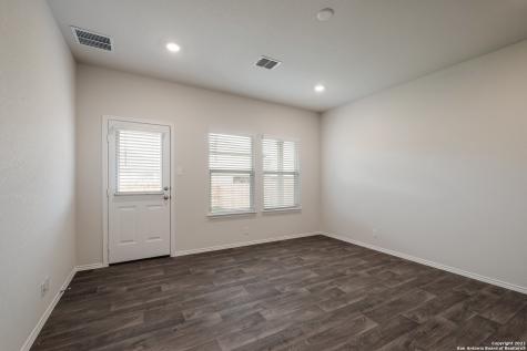 5312 Hartley Home San Antonio TX 78245