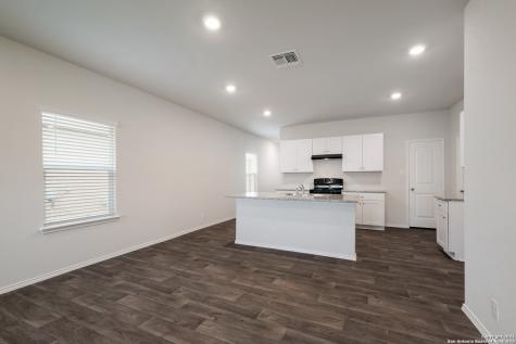 5312 Hartley Home San Antonio TX 78245