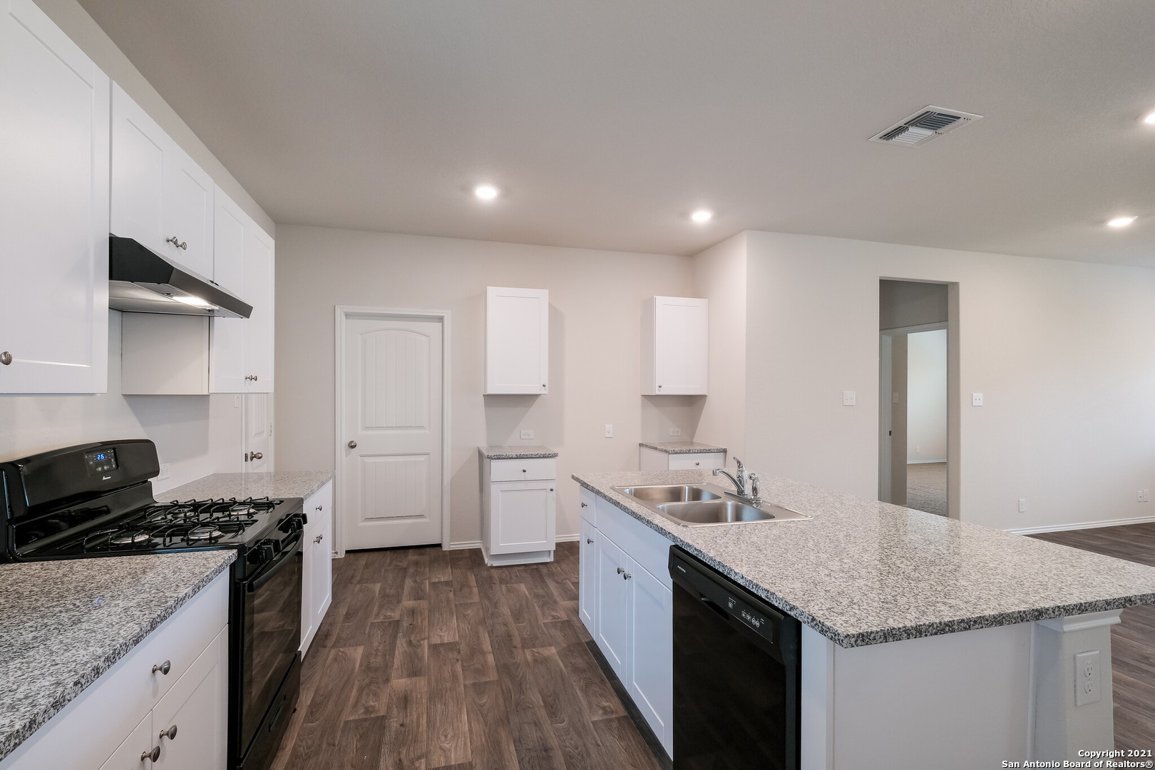 5312 Hartley Home San Antonio TX 78245