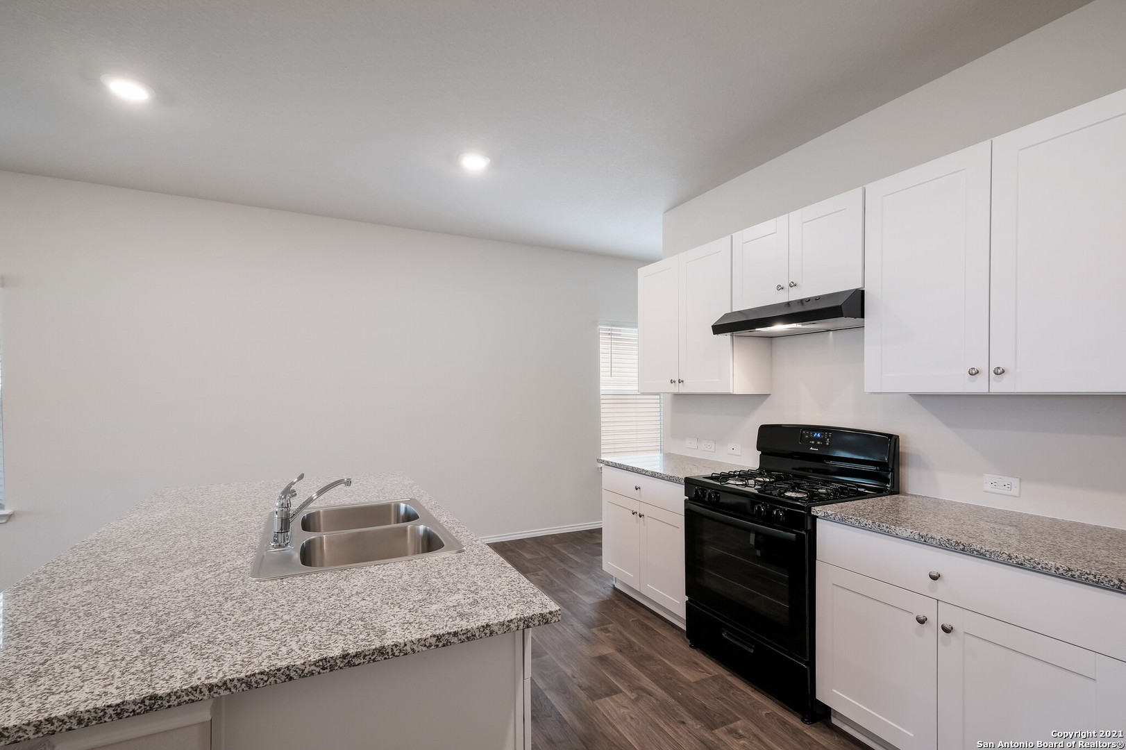5312 Hartley Home San Antonio TX 78245