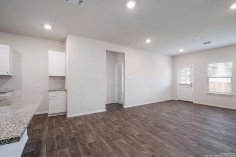 5312 Hartley Home San Antonio TX 78245