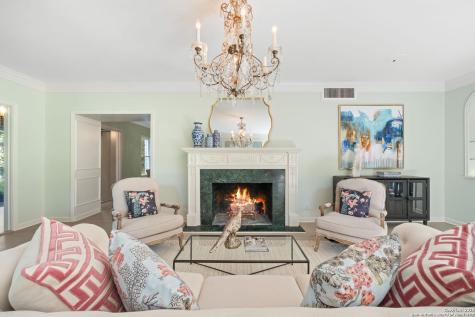 107 Thelma San Antonio TX 78212