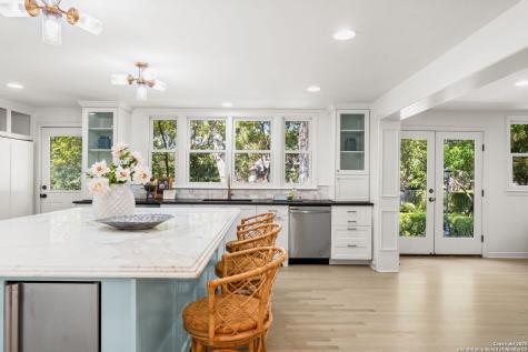 107 Thelma San Antonio TX 78212