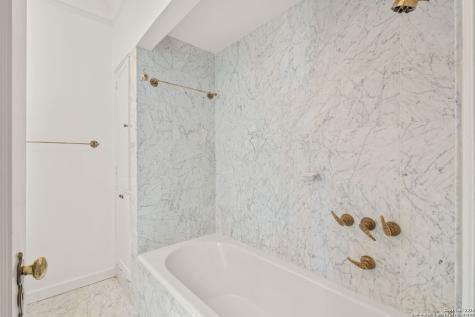 107 Thelma San Antonio TX 78212